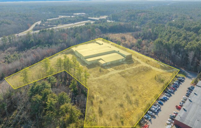 More Photos Of 16 Carleton Dr, Georgetown Warehouse For Lease