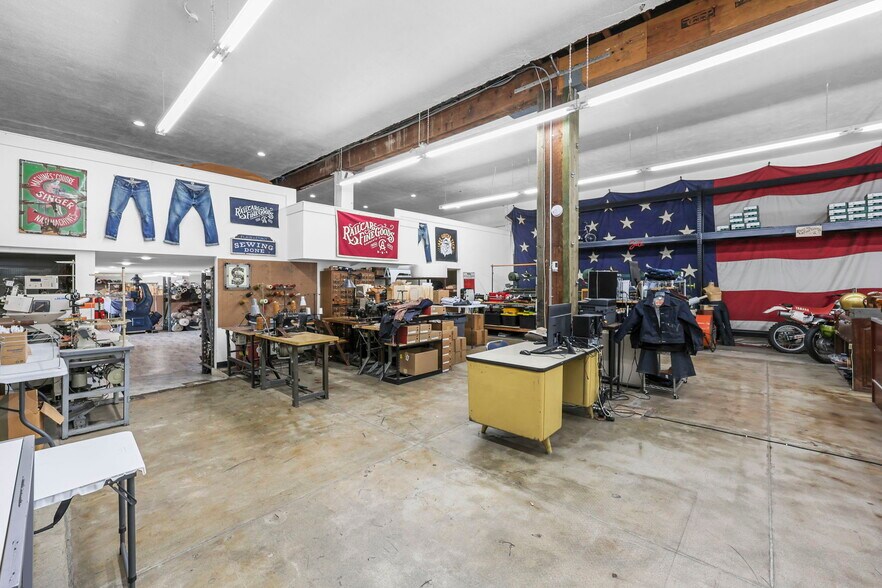 More Photos Of 10640 Main St, El Monte Storefront For Sale