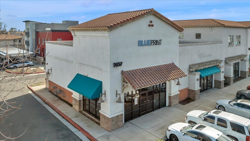 More Photos Of 2601 N 11th Ave, Hanford Storefront Retail Office For Lease