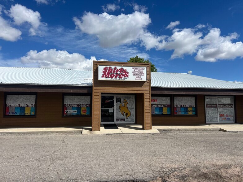 More Photos Of 1720 Main St, Lander Warehouse For Sale