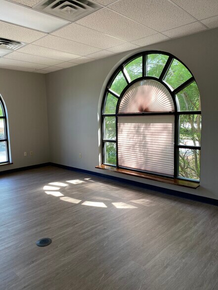 More Photos Of 1810 Mulkey Rd, Austell Medical For Lease