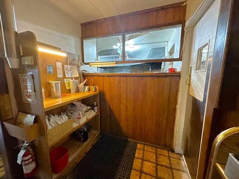 More Photos Of 4280 S Highway 95, Fort Mohave Restaurant For Sale