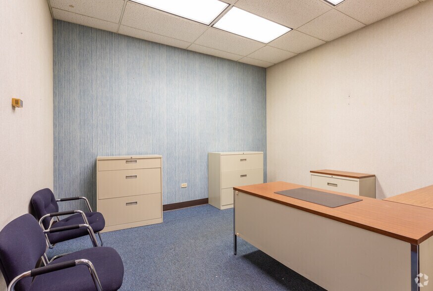 More Photos Of 458 Whitfield St, Fayetteville Manufacturing For Sale