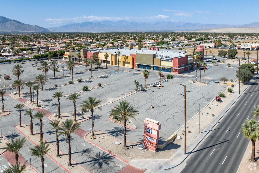 More Photos Of 31033 Date Palm Dr, Cathedral City Storefront For Sale