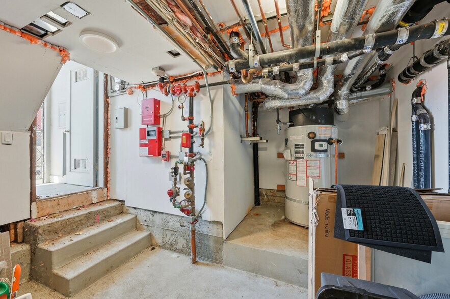 More Photos Of 184 Valley St, San Francisco Apartments For Sale