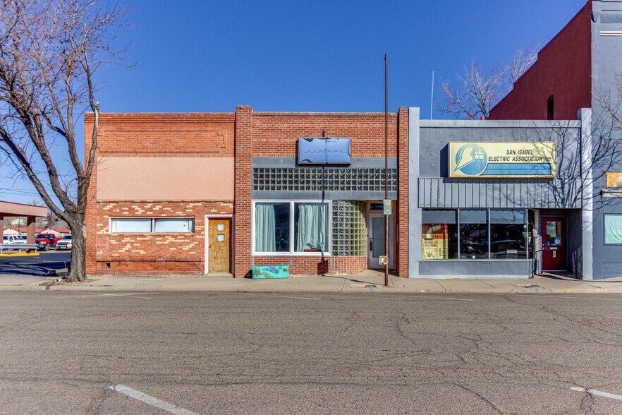 More Photos Of 124 W 6th St, Walsenburg Storefront Retail Office For Sale