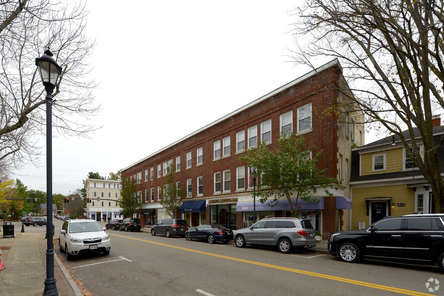 Primary Photo Of 564-568 Washington St, Wellesley Storefront Retail Office For Lease