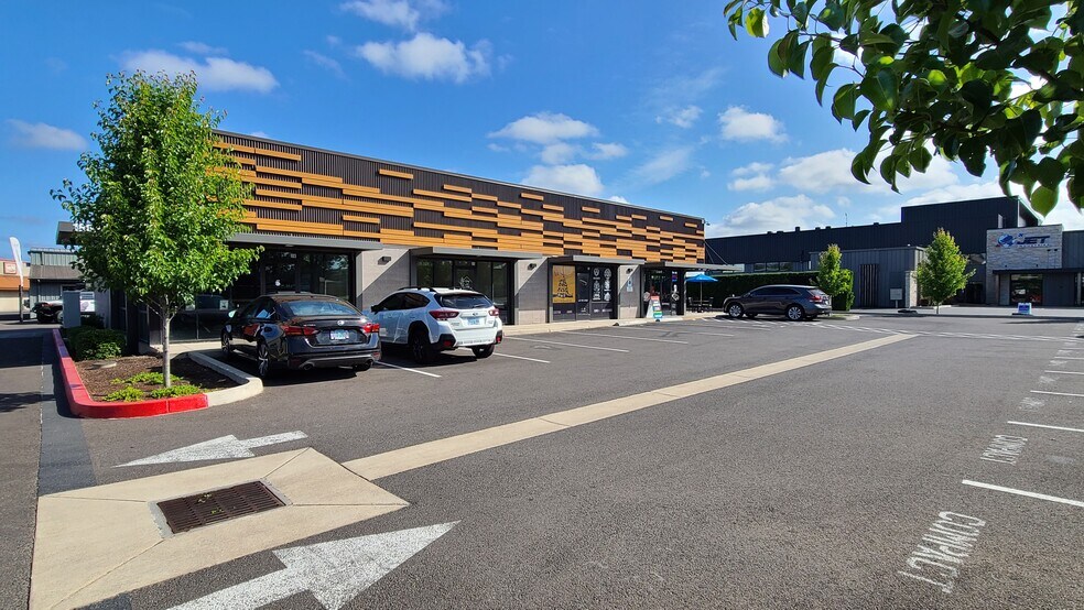 More Photos Of 1805 Silverton Rd NE, Salem Freestanding For Lease