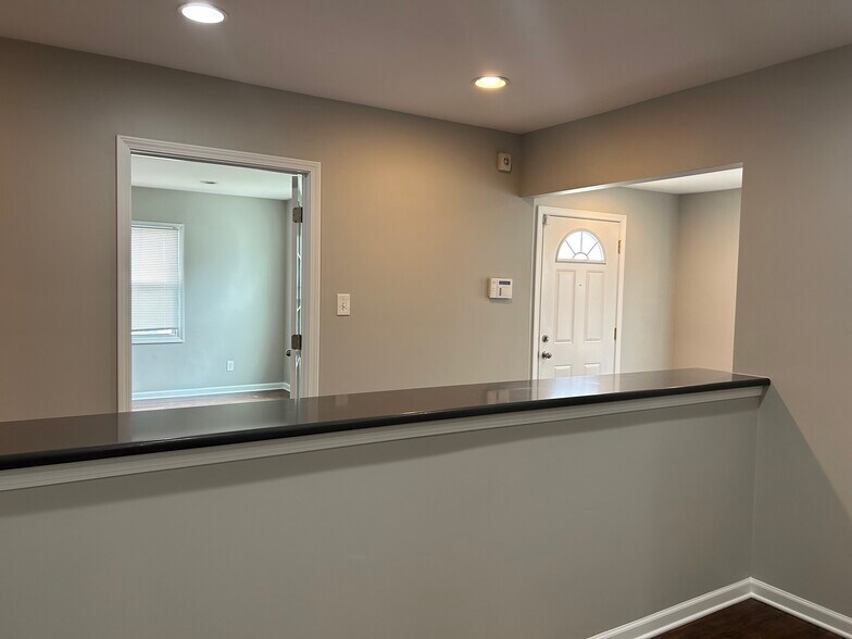 More Photos Of 5681 Broadway, Merrillville Daycare Center For Lease