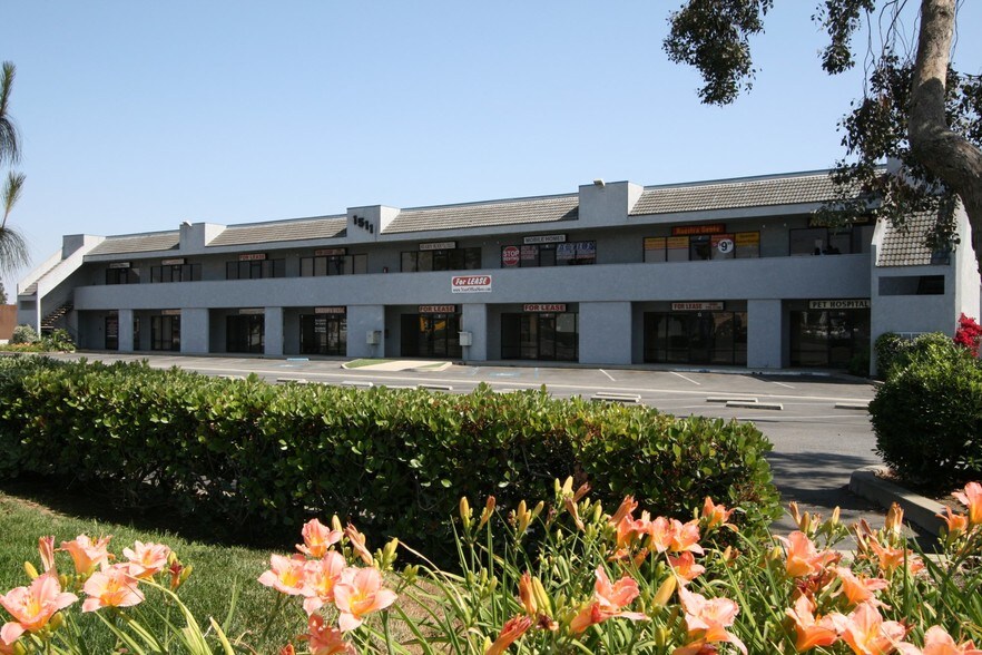 Primary Photo Of 1511 W Holt Blvd, Ontario Office For Lease