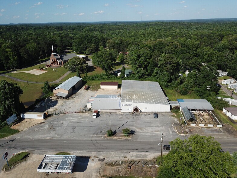 Primary Photo Of 2695 Dadeville Rd, Alexander City General Retail For Sale