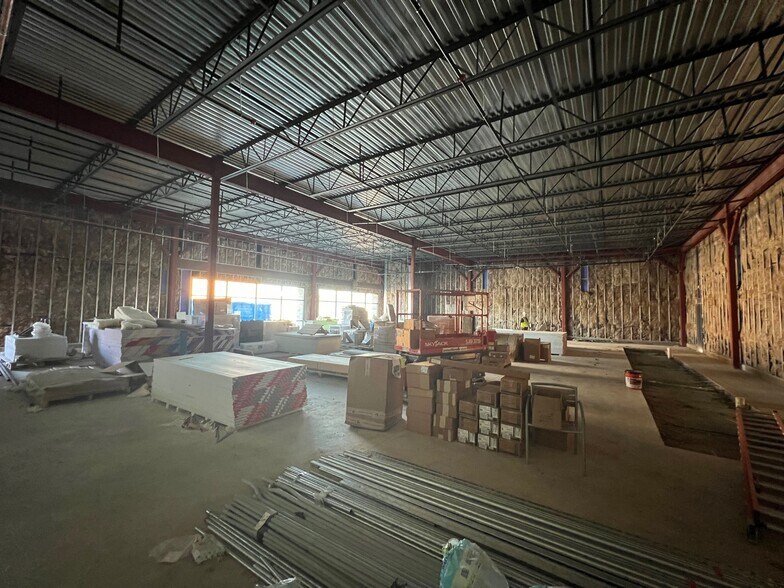 More Photos Of 3601 Davis Ln, Austin Storefront For Lease