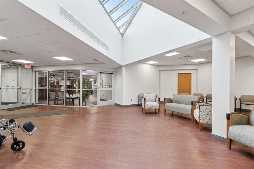 More Photos Of 3740 W Sylvania Ave, Toledo Medical For Sale