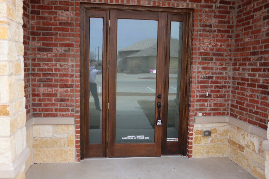 More Photos Of 400 Stonebrook Pky, Frisco Medical For Lease