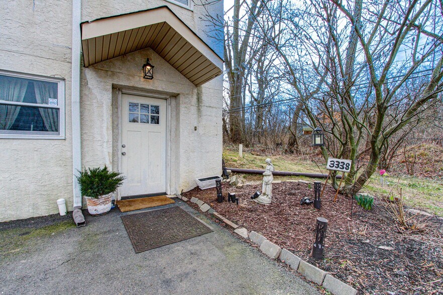 More Photos Of 3328 Huntingdon Pike, Huntingdon Valley Service For Sale