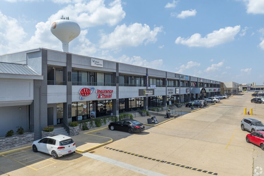 Primary Photo Of , Broken Arrow General Retail For Sale