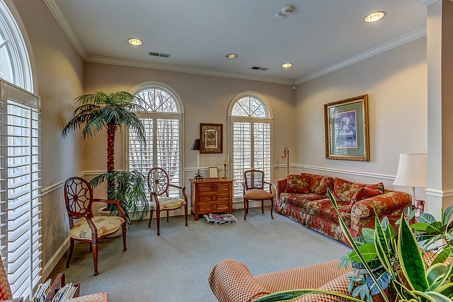 More Photos Of 3100-3106 Professional Plz, Germantown Medical For Sale