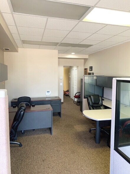 More Photos Of 18601 15 Mile Rd, Clinton Township Office For Lease