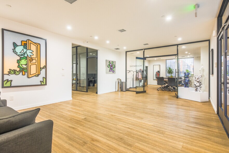 More Photos Of 2300 S Broadway, Los Angeles Manufacturing For Sale
