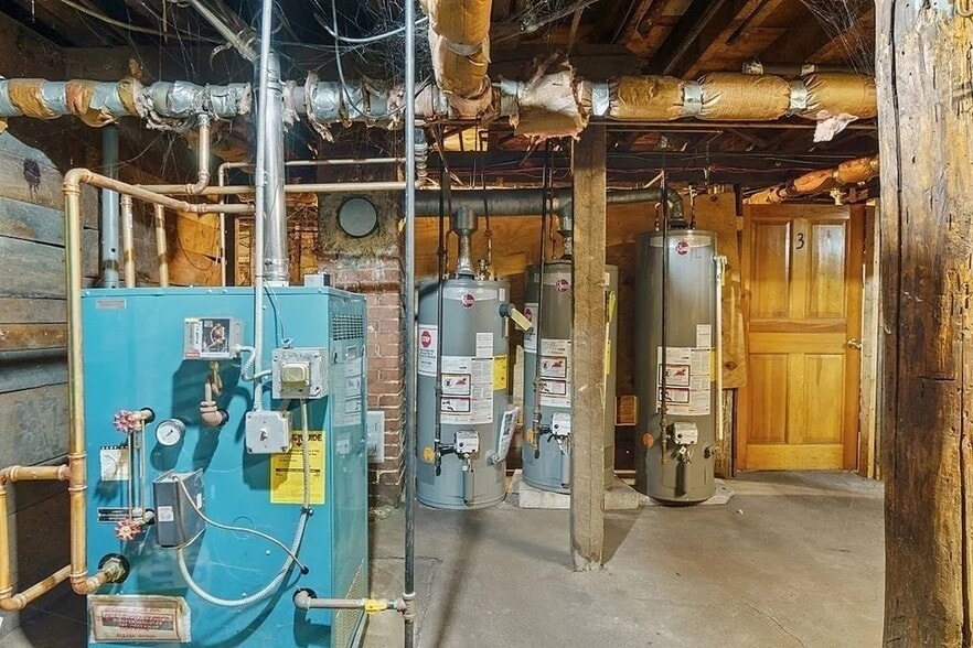 More Photos Of 113 Spruce St, Leominster Apartments For Sale