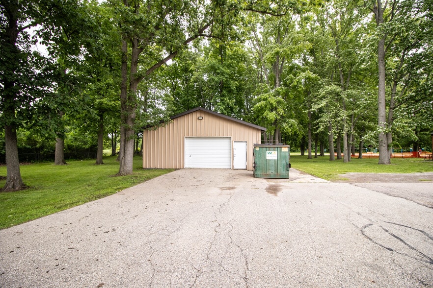 More Photos Of 11218 N Linden Rd, Clio Schools For Sale