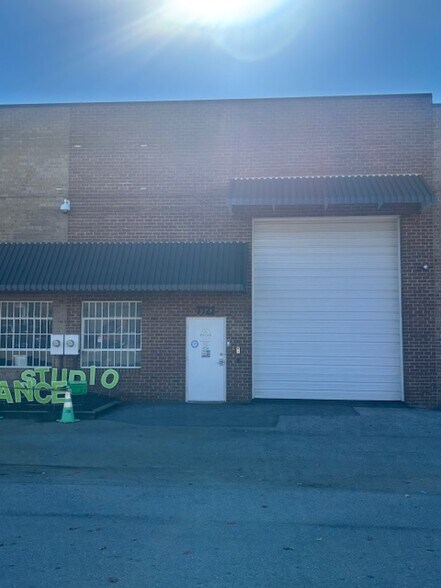 More Photos Of 7708-7732 Old Alexandria Ferry Rd, Clinton Warehouse For Lease