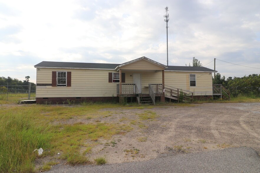More Photos Of 861 Edgefield Rd, Belvedere Land For Sale