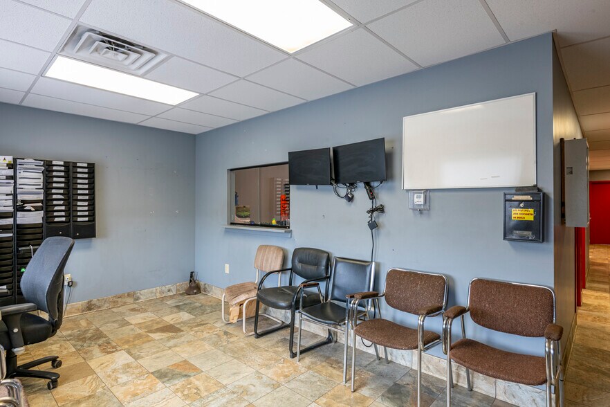 More Photos Of 784 Memorial Hwy, Oley Industrial For Sale