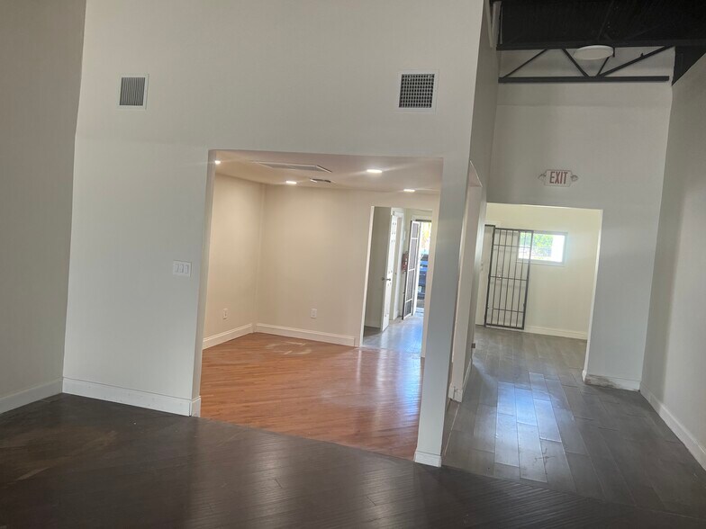 More Photos Of 67-75 N Federal Hwy, Dania Beach Freestanding For Lease
