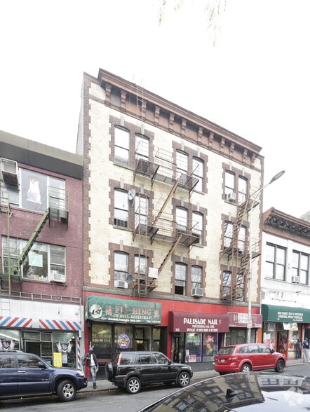 Primary Photo Of 19-21 Palisade Ave, Yonkers Apartments For Lease