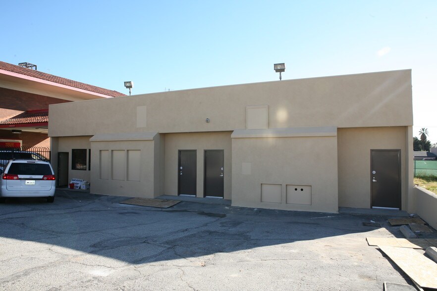 More Photos Of 137-147 E Badillo, Covina Storefront Retail Office For Lease