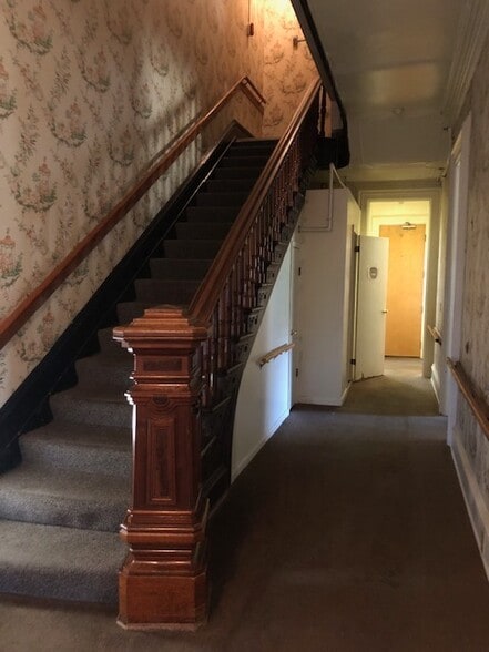 More Photos Of 8196 Green Rd, Hubbardsville Apartments For Sale