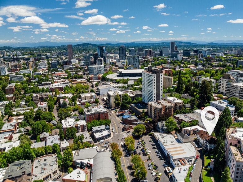 More Photos Of 2308-2326 SW Osage St, Portland Apartments For Sale