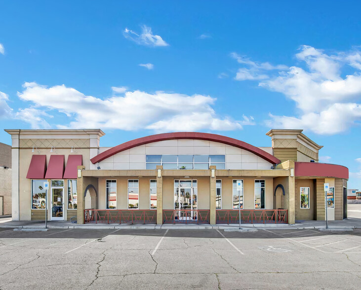 Primary Photo Of 1395 E Tropicana Ave, Las Vegas Restaurant For Lease