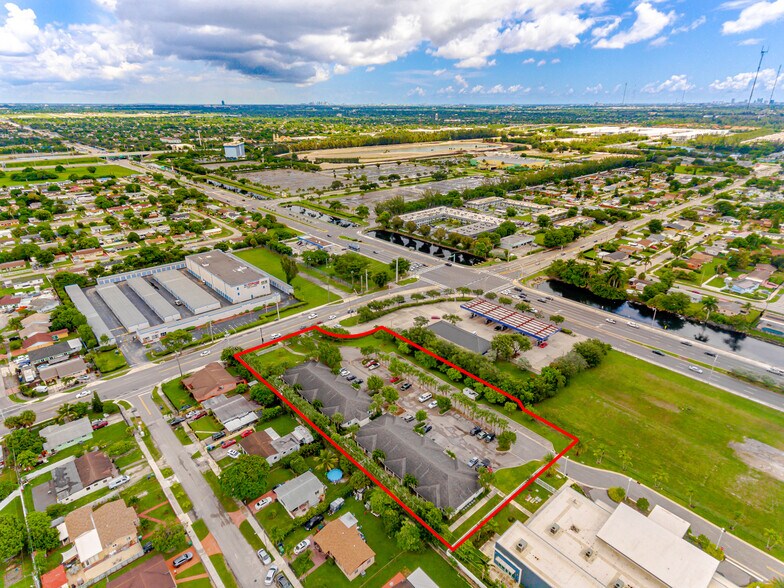More Photos Of 20690 NW 27th Ave, Miami Gardens Multifamily For Sale