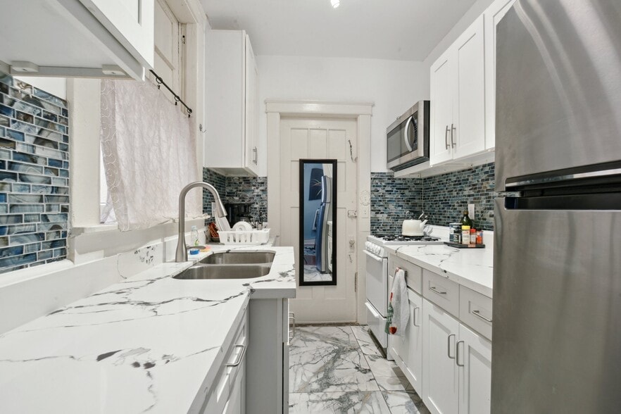 More Photos Of 1730 Prytania St, New Orleans Apartments For Sale