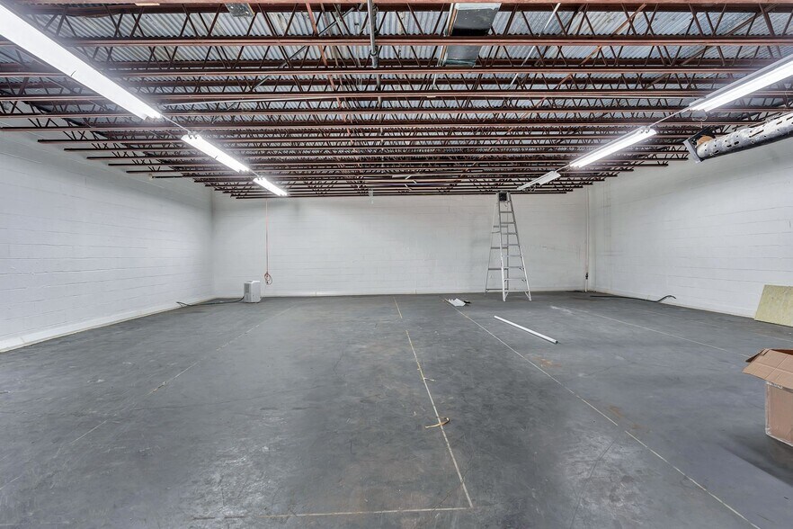 More Photos Of 622 Hamilton Ave, Nashville Loft Creative Space For Sale