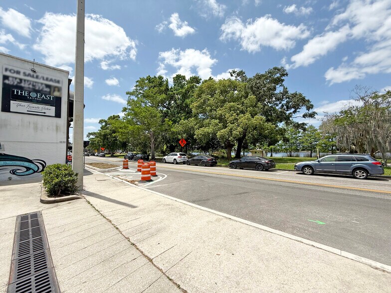 More Photos Of 1235 N Orange Ave, Orlando General Retail For Sale