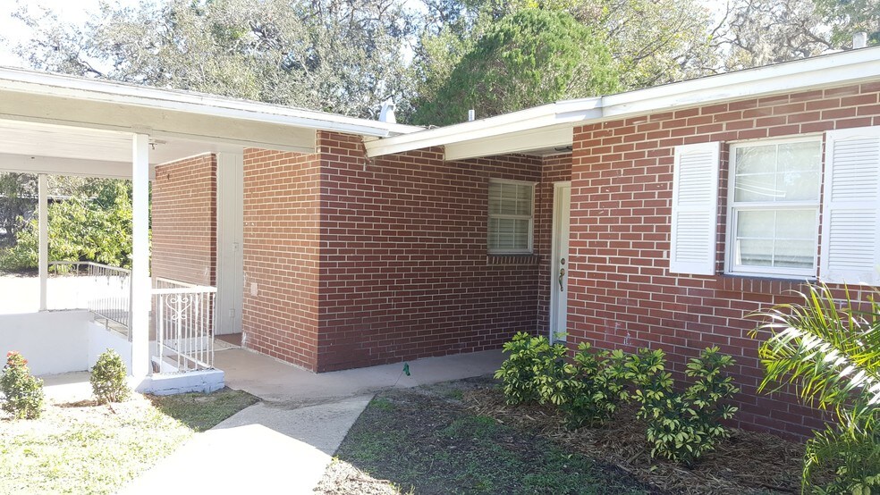More Photos Of 2625 Garden St, Titusville Office For Sale