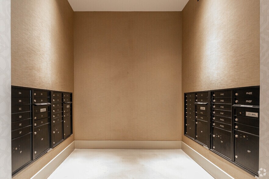 More Photos Of 522 Atlantic Ave, Brooklyn Apartments For Lease