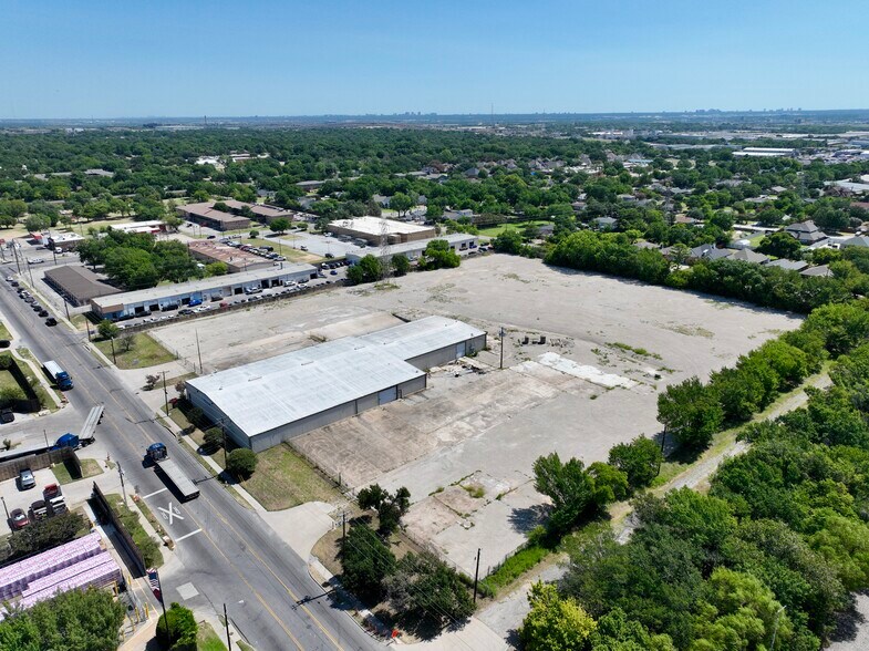 More Photos Of 324 N Nursery Rd, Irving Warehouse For Sale
