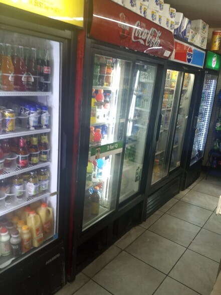 More Photos Of 17 Spring St, Trenton General Retail For Sale