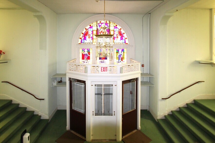 More Photos Of 36-40 Walcott St, Pawtucket Religious Facility For Sale