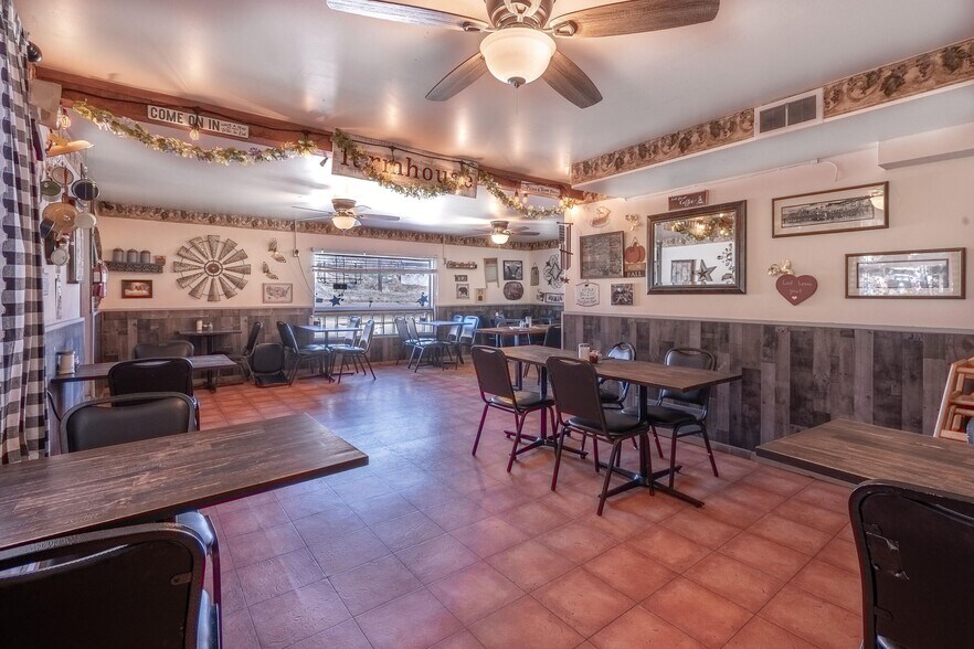 More Photos Of 1118 Robinson Ave, Trinidad Restaurant For Sale