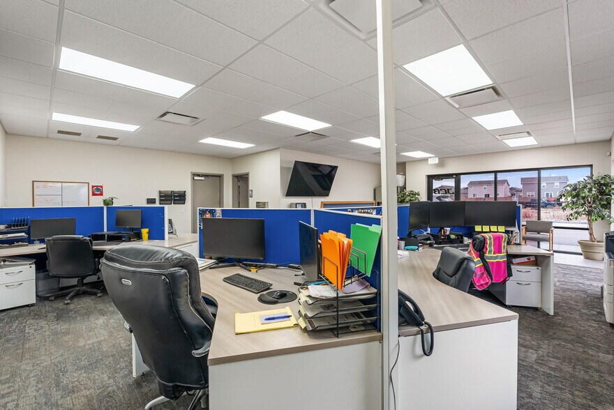 More Photos Of 8025 Iron Tower Ct, Colorado Springs Industrial For Lease