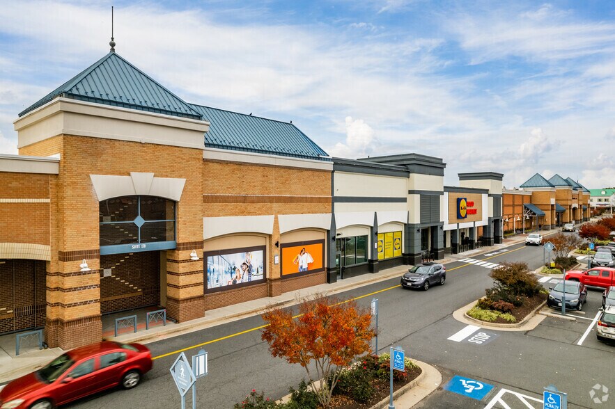 More Photos Of 47100 Community Plz, Sterling Unknown For Lease