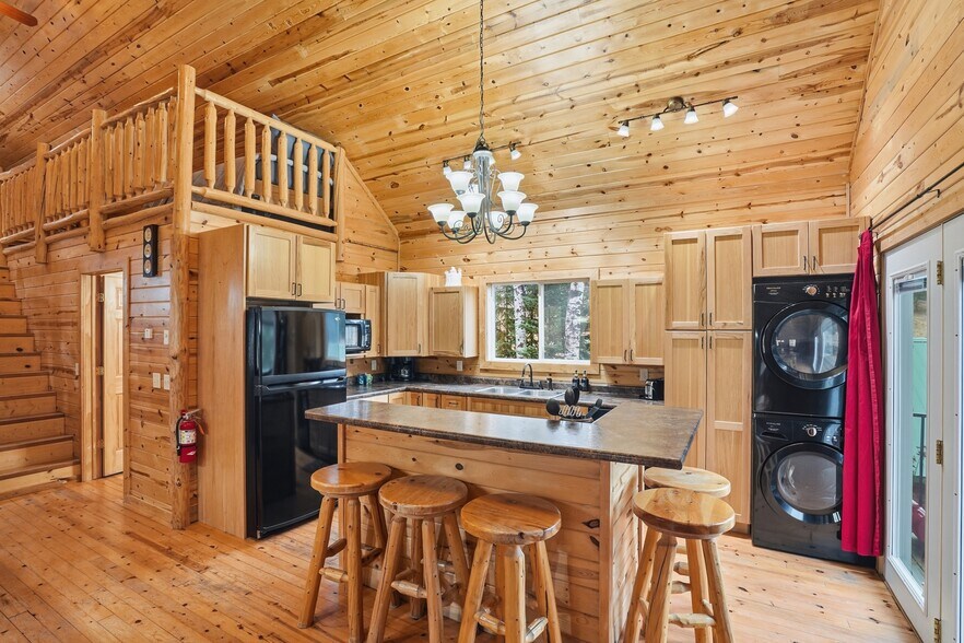 More Photos Of 21353 US HWY 385, Deadwood General Retail For Sale