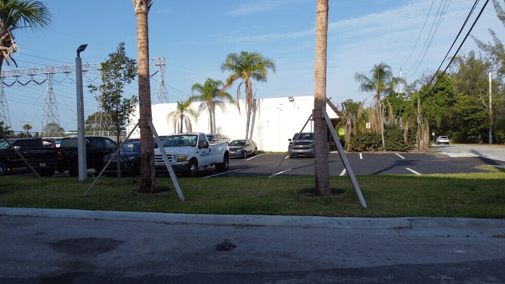 More Photos Of 901-1001 Old Griffin Rd, Dania Beach Land For Lease