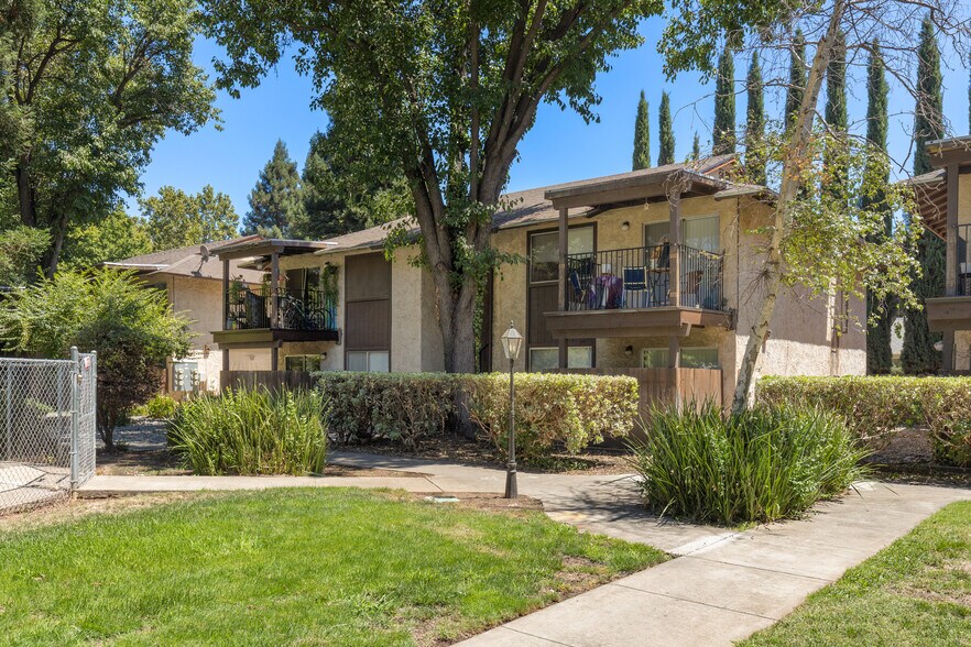 More Photos Of 711 W East Ave, Chico Apartments For Sale