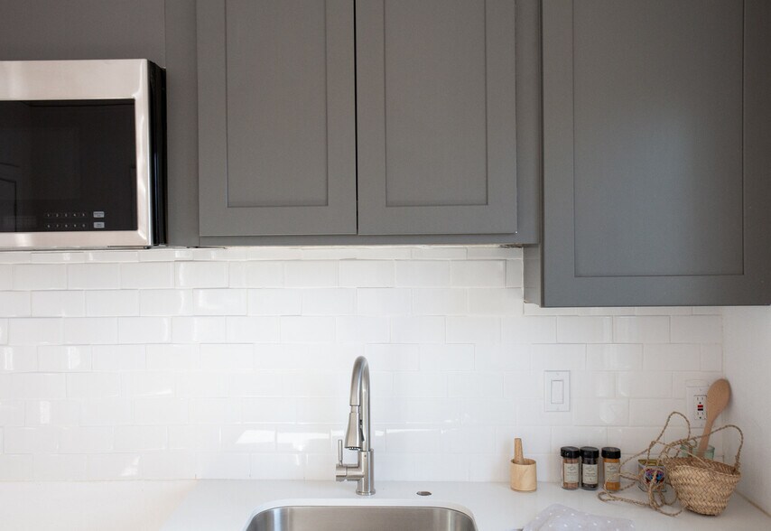 More Photos Of 406 S Coronado St, Los Angeles Apartments For Sale